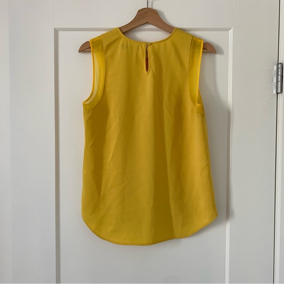 Trouvé Sleeveless Blouse - Picture 4 of 4